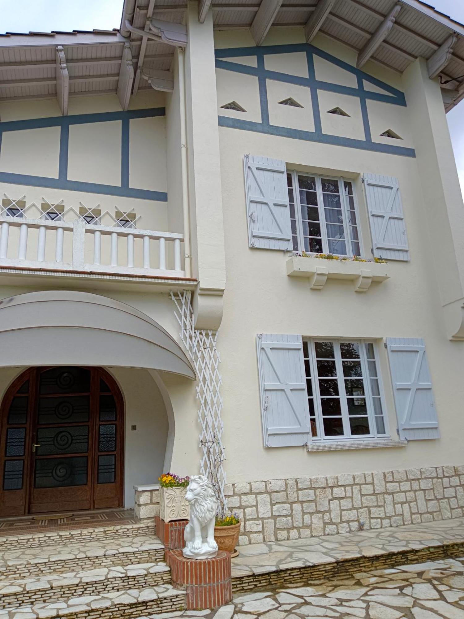 La Maison Basque Sainte-Livrade-sur-Lot Экстерьер фото